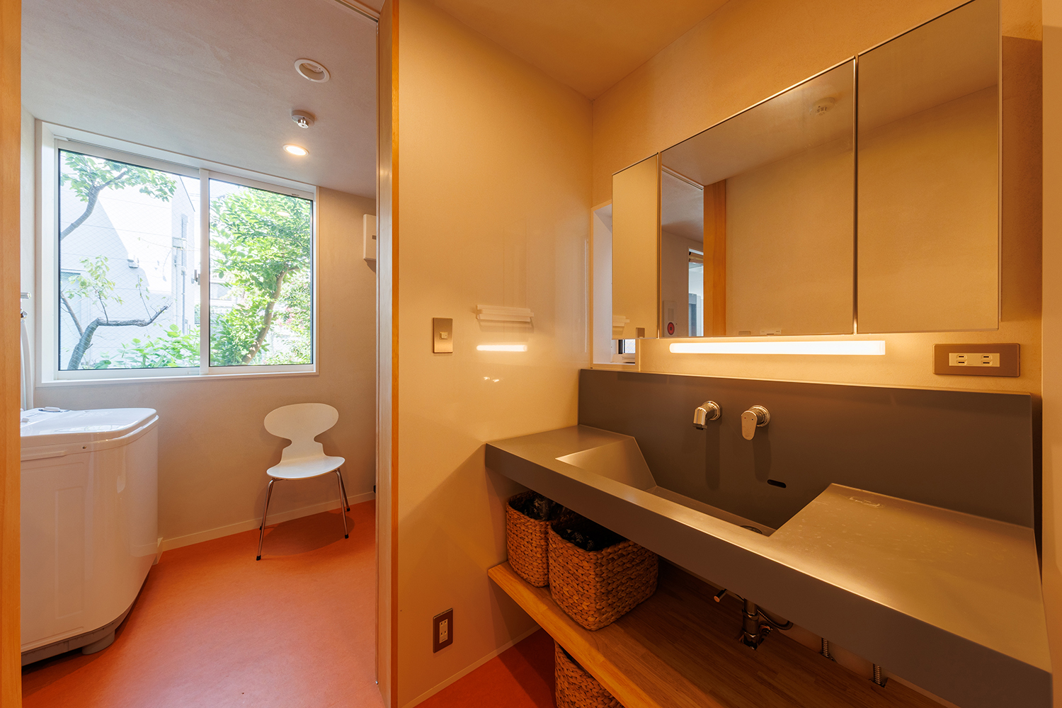 1階洗面・浴室・洗濯コーナー